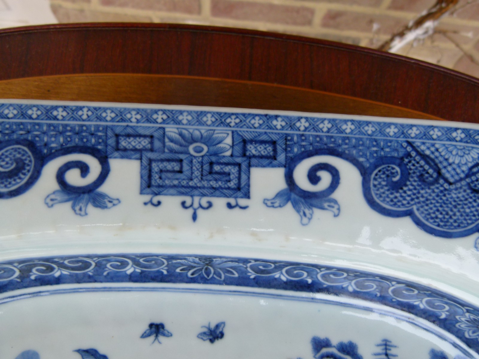 18 century Chinese plate blue and white