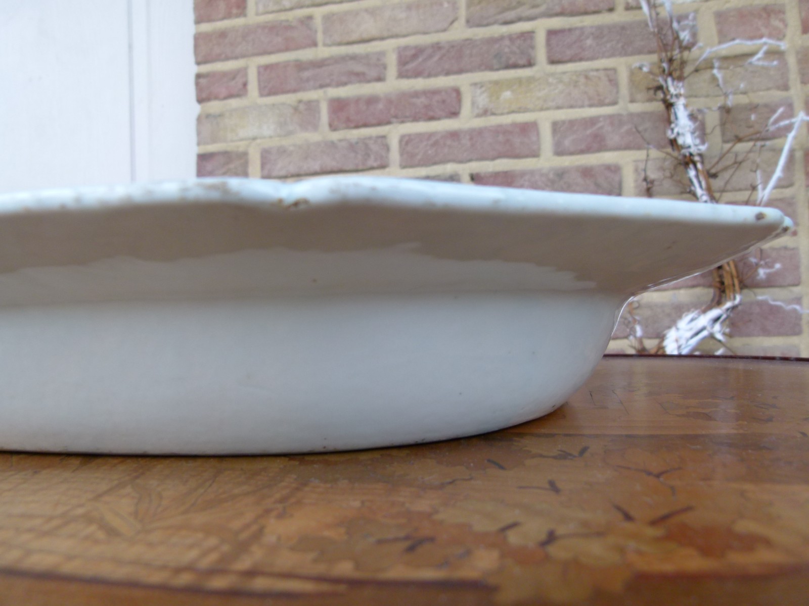 18 century Chinese plate blue and white