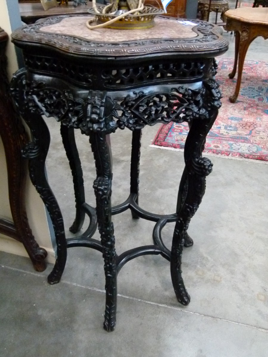 Chinese Small table stand