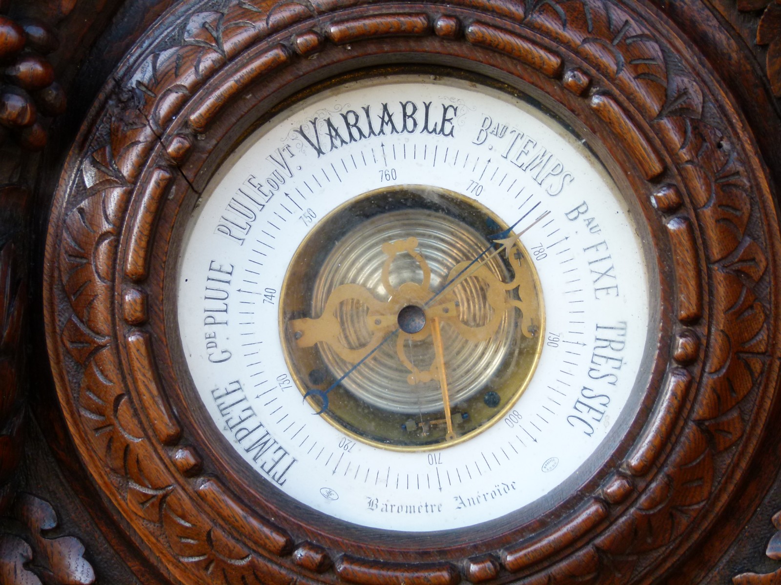 Hunting Barometer with animals and fruits