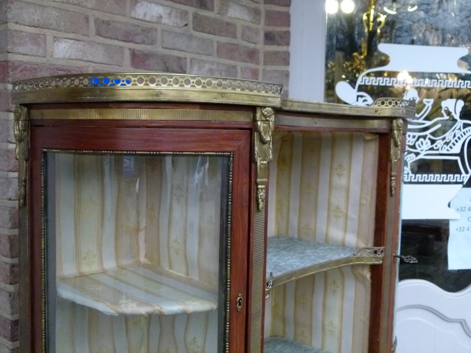 Napoleon III Display cabinet with curved glass and marble top