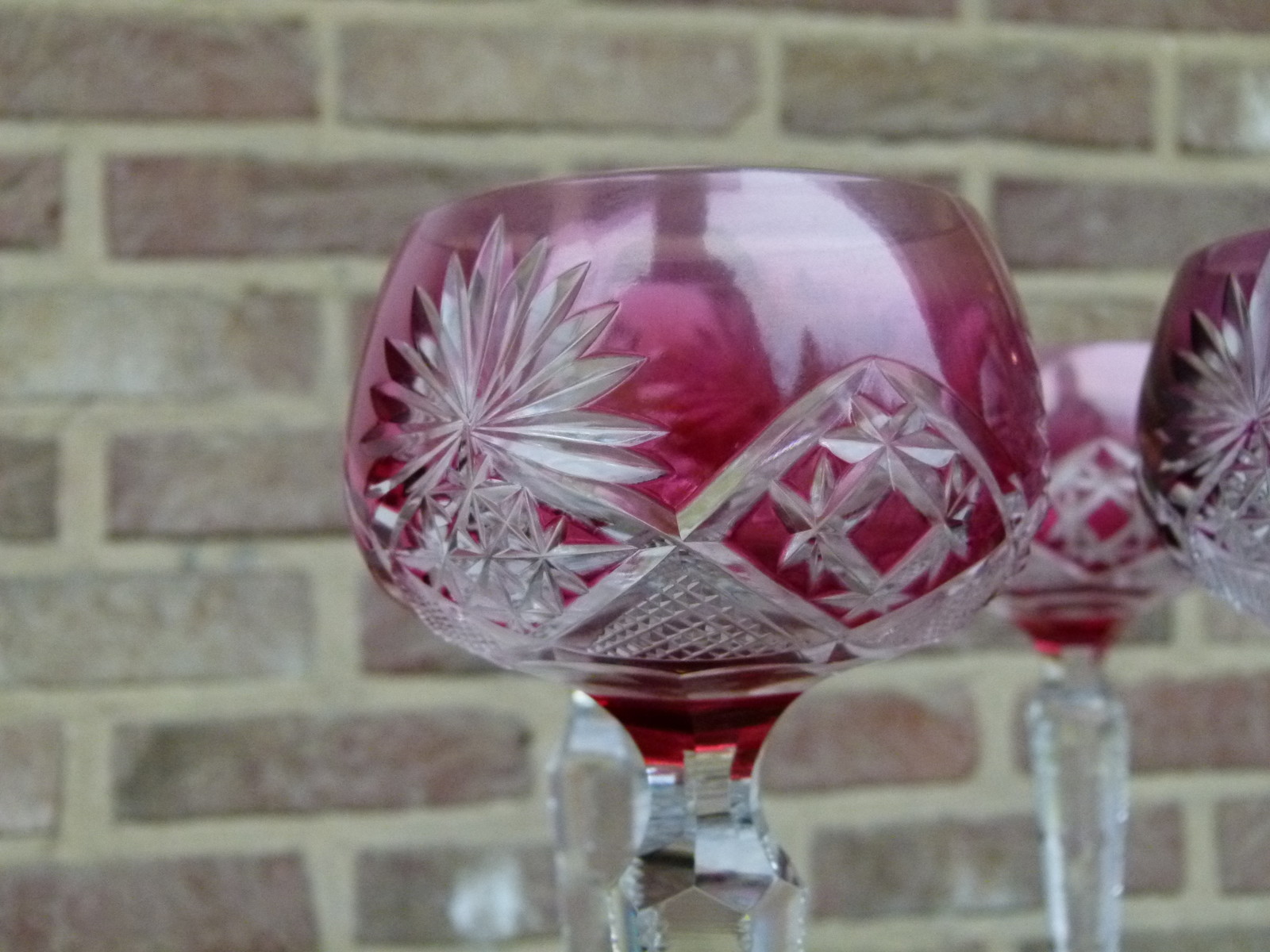 Bell epoque 6 hand cut Val Saint Lambert  VSL crystal glasses in different colors