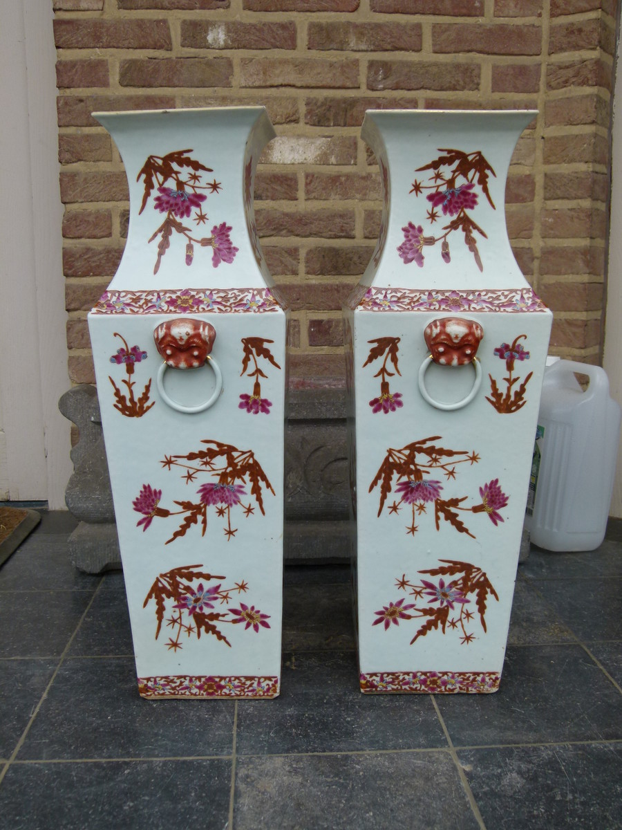 pair Chinese porcelain vases around 1890