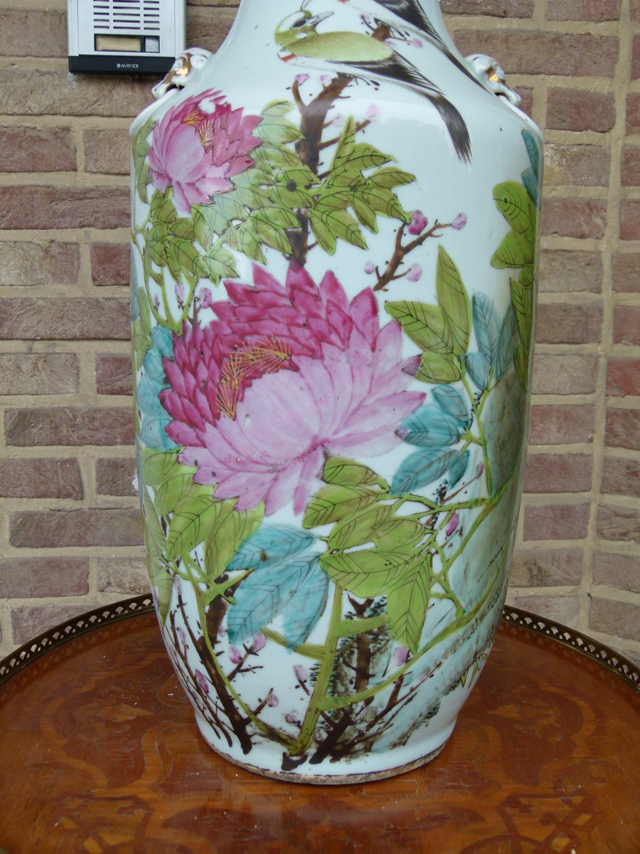 Chinese vase with flowers and birds