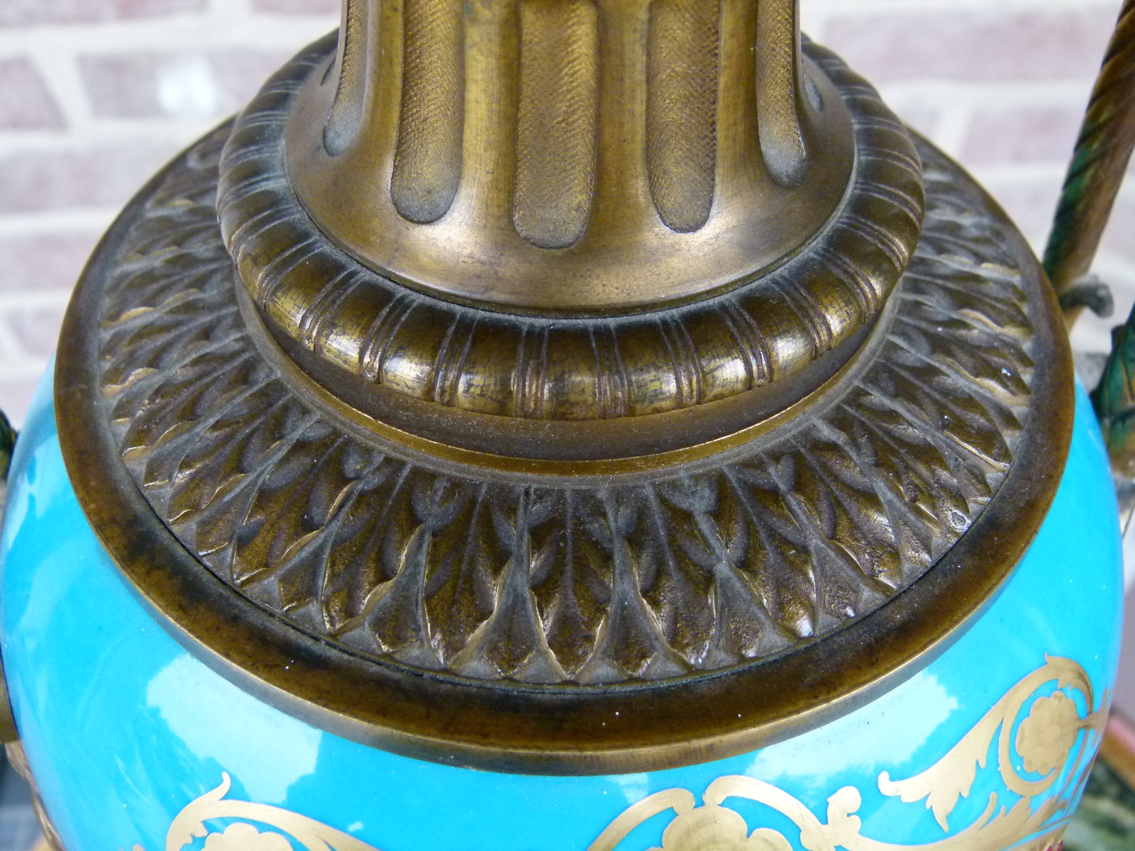 Louis 16 Oil lamp with Sévres porcelain