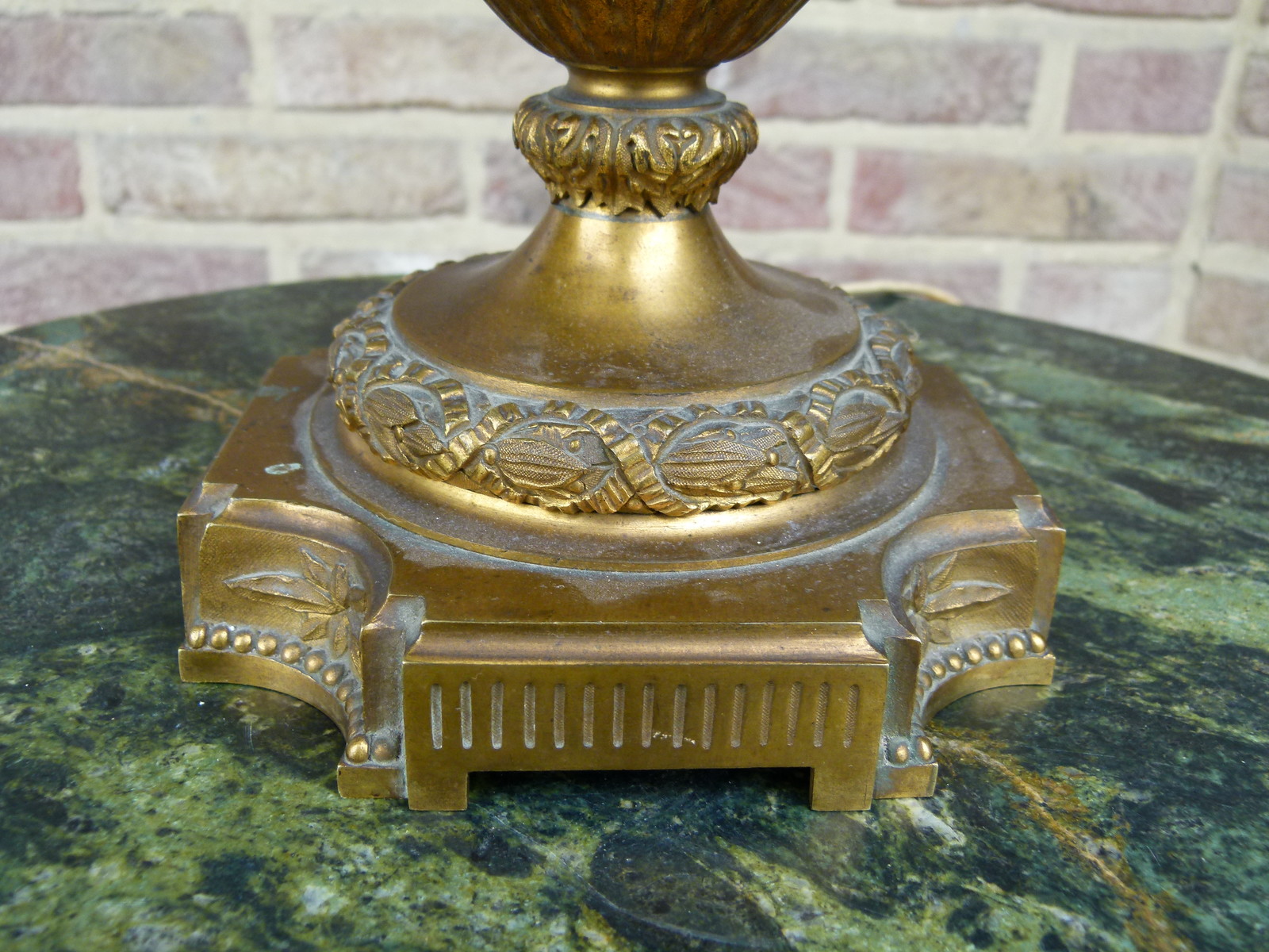 Louis 16 Oil lamp with Sévres porcelain