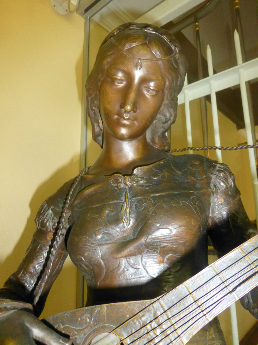 A large bronze sculpture